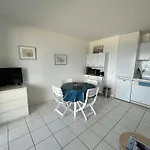 Appartement T2 Bord De Avec Parking, - Fr-1-374-4 Arcachon
