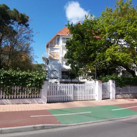 Daire T2 Bord De Avec Parking, - Fr-1-374-4 *